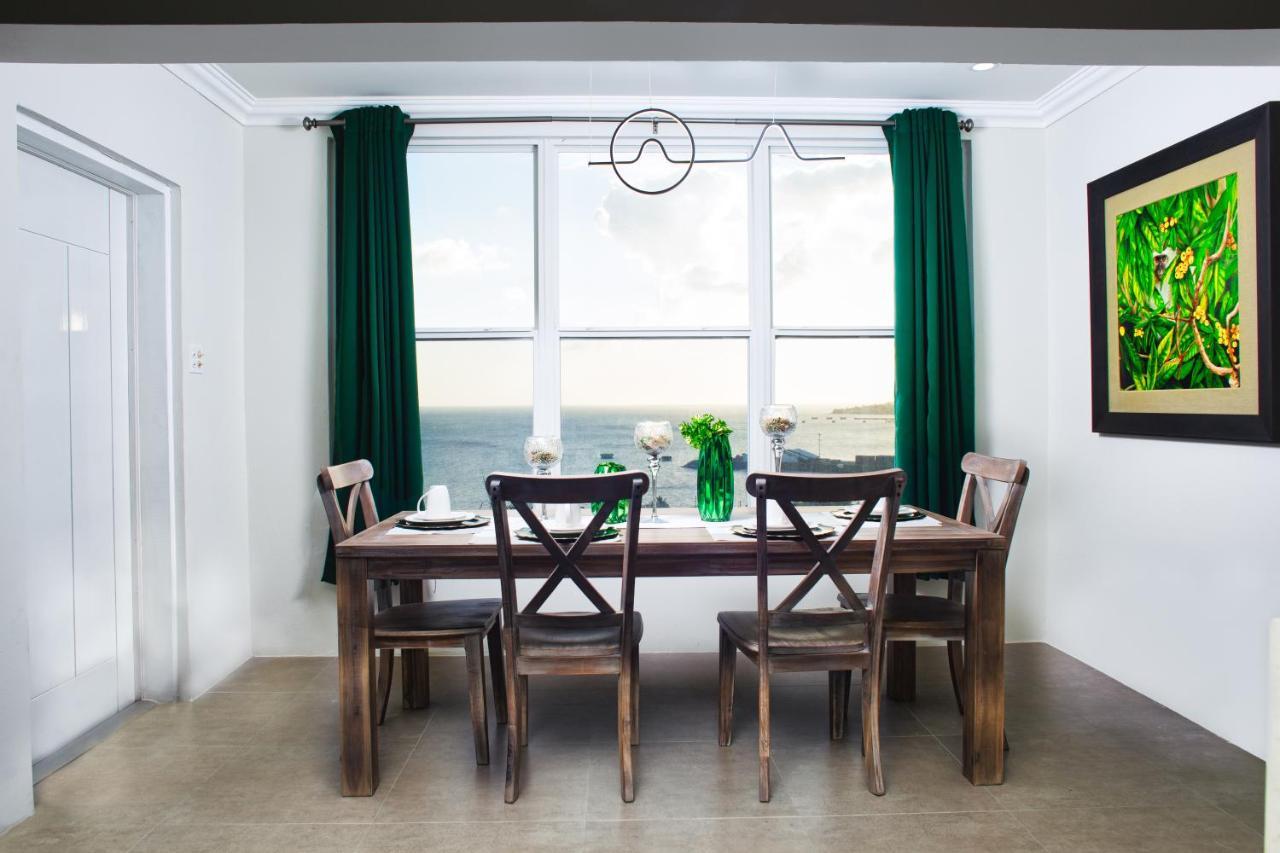 La Vue De Basseterre Apartments - Luxury In Bird Rock Bagian luar foto